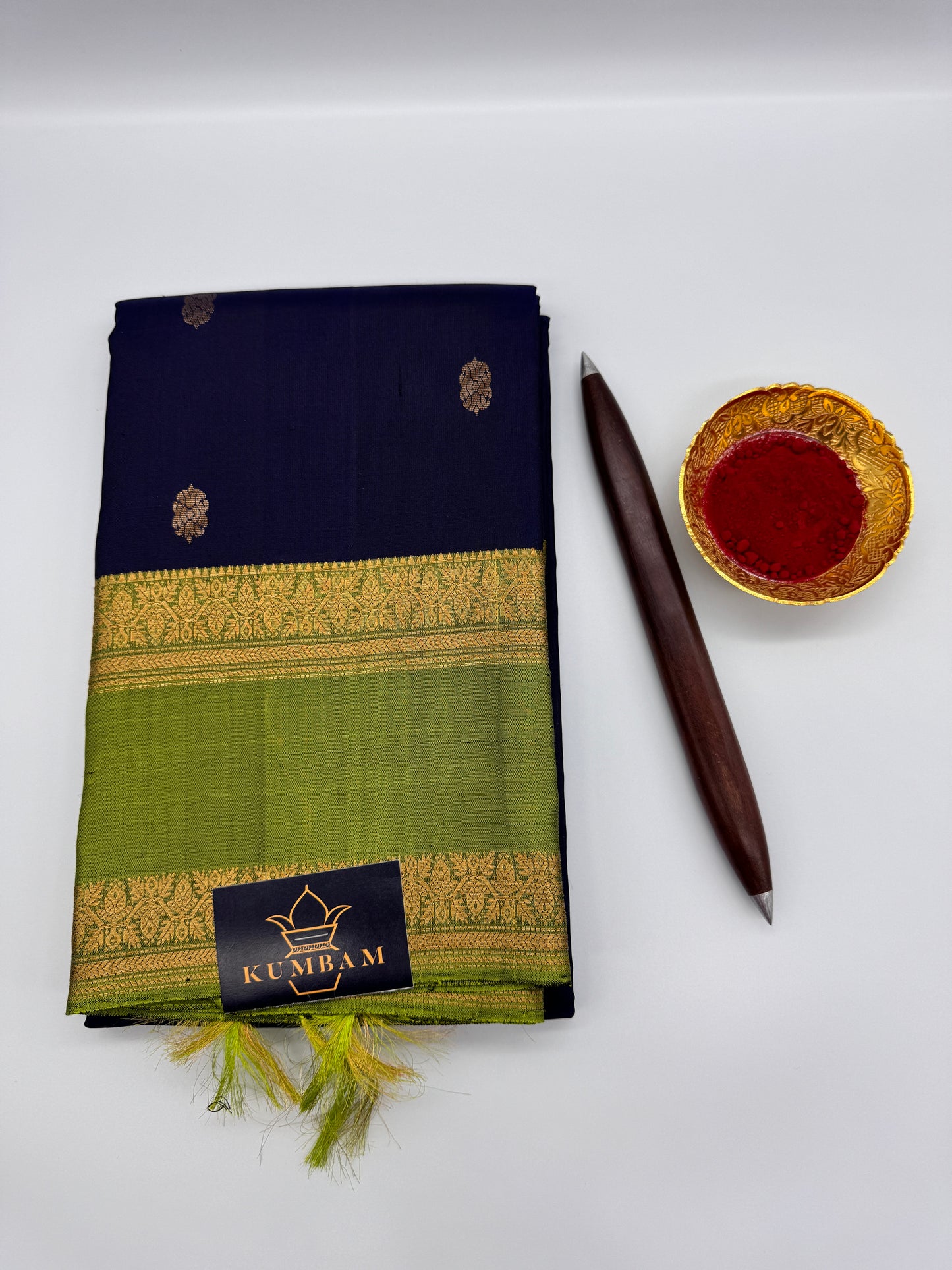 Dark Blue Kanchipuram Silk Saree With Parrot Green In Gold Zari