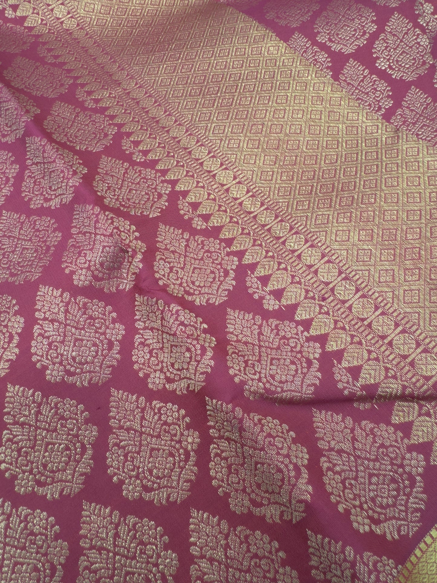 Magenta Pure Silk Saree In Gold Zari