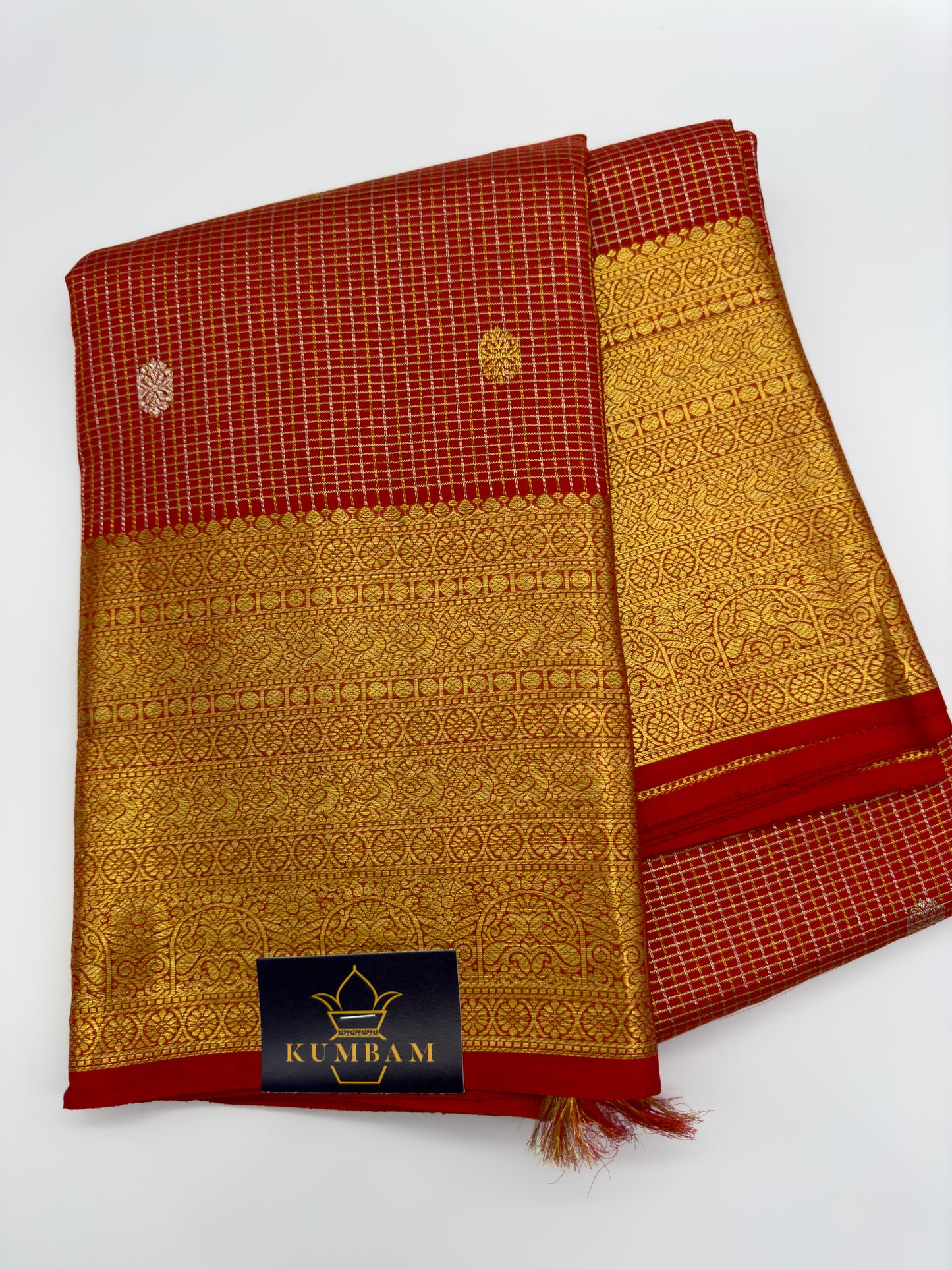 Chilli Red Vaira Oosi Pure Silk Saree With Silver And Gold Zari