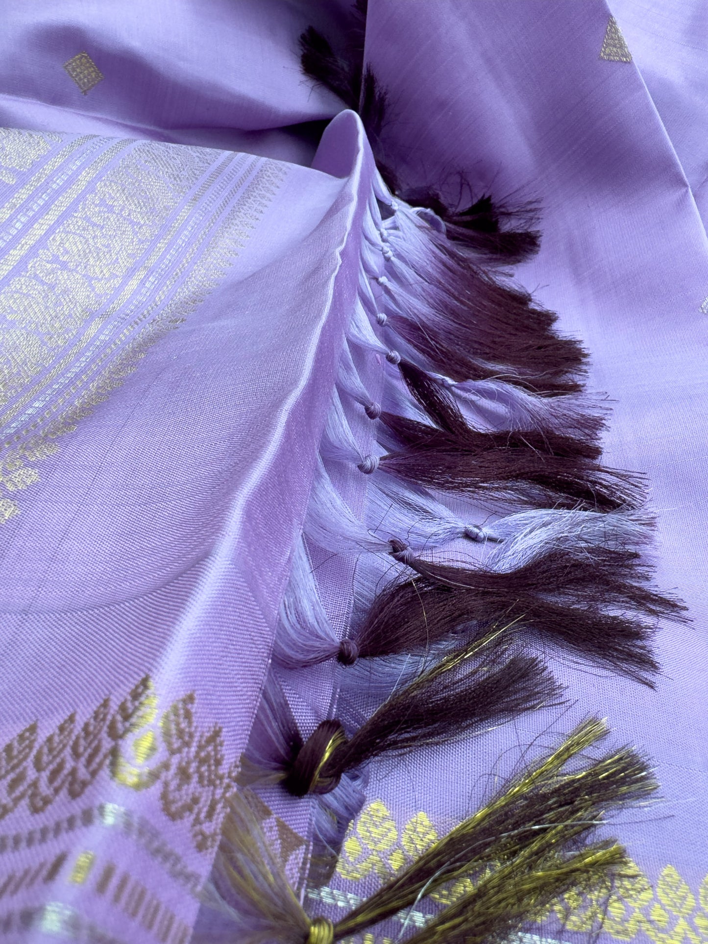 Lavender Kanchipuram Silk Saree With Pure Gold And Silver Zari