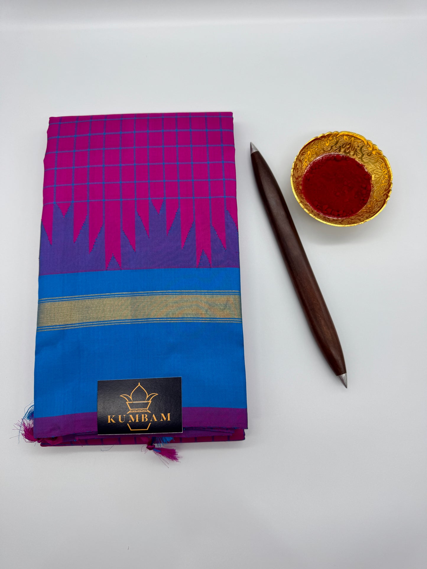 Magenta And Teal Kanchipuram Pure Silk Saree In Gold Zari