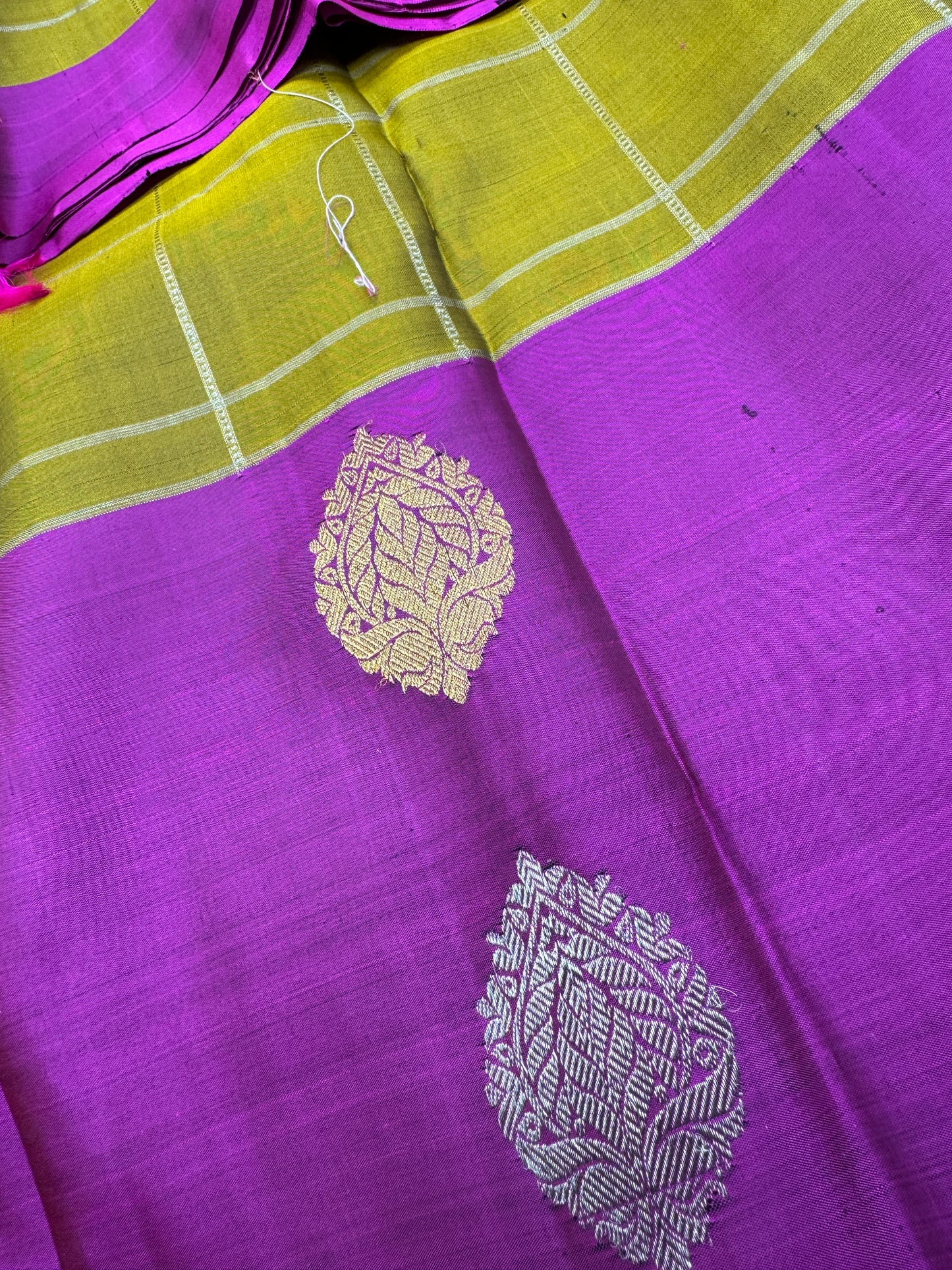 Pear Green And Purple Kanchipuram Borderless Pure Silk Saree in Gold and Silver Zari