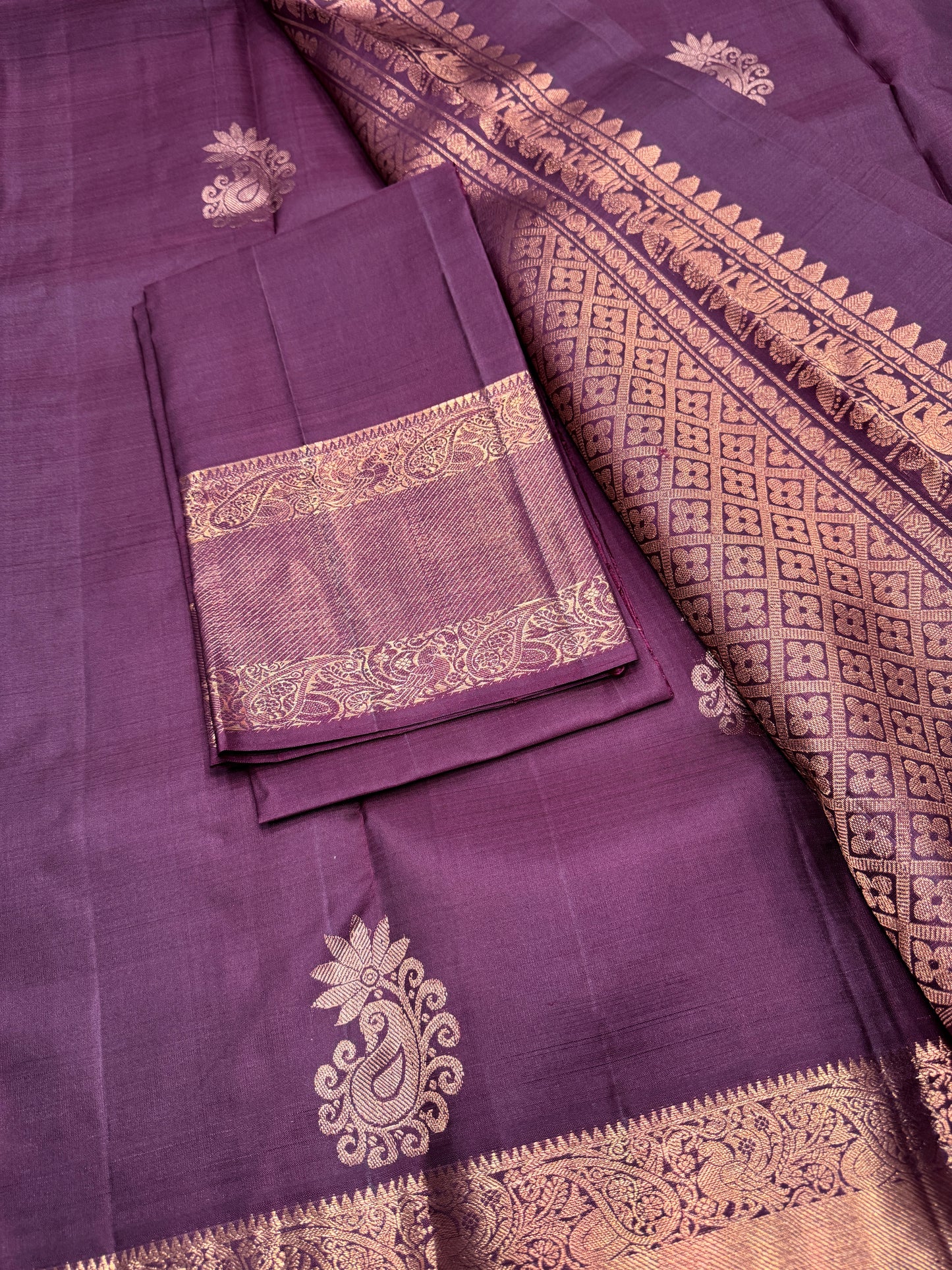 Cinnamon Brown Kanchipuram Silk Saree In Copper Zari