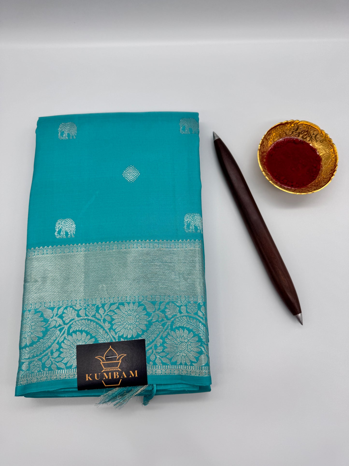 Turqouise Kanchipuram Silk Saree In Silver Zari