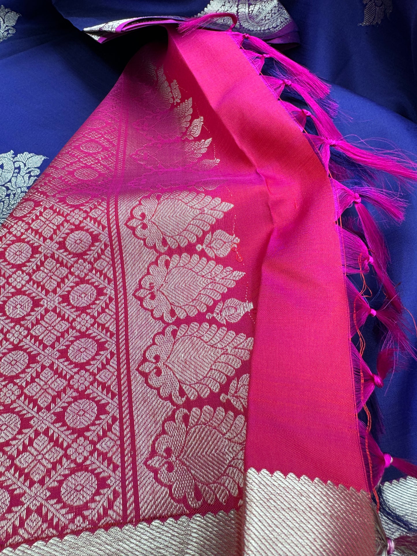 Indigo Kanchipuram Pure Silk Saree With Pink Contrast In Copper Zari