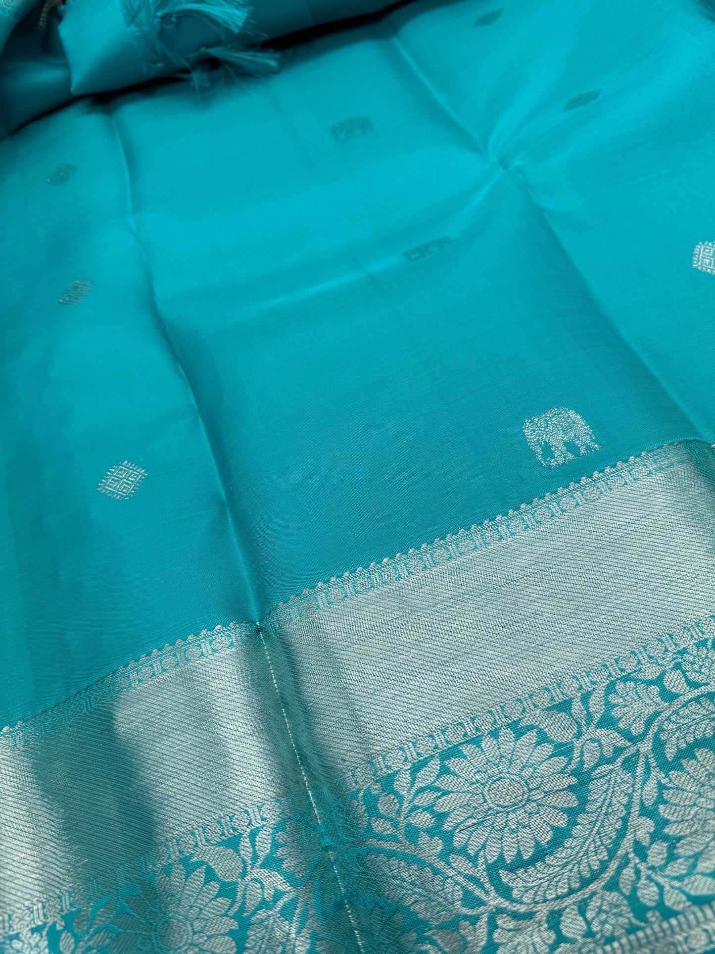 Turqouise Kanchipuram Silk Saree In Silver Zari